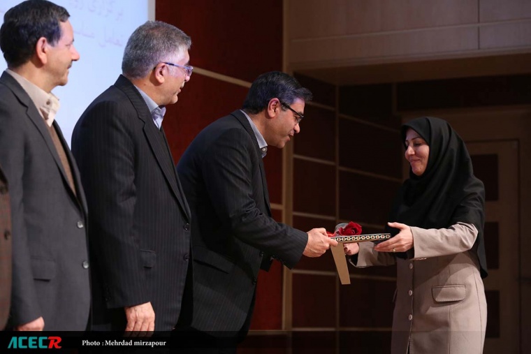 پارک علم و فناوری کرمانشاه بعنوان مرکز برتر در بین پارک های علم و فناوری و مراکز رشد جهاد دانشگاهی کشور معرفی شد