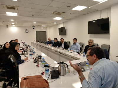 نشست اعضای ستاد پارک علم و فناوری کرمانشاه با هدف بهبود فرآیندهای حمایتی و توسعه خدمات به شرکت‌های فناور برگزار شد